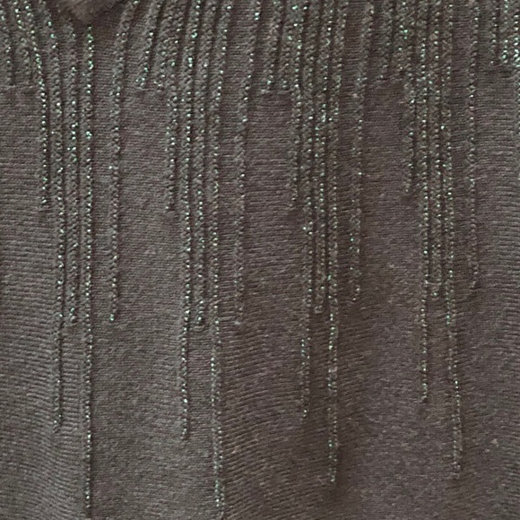 Le Chateau Sleeveless Top with metallic detail - Picture 6 of 6